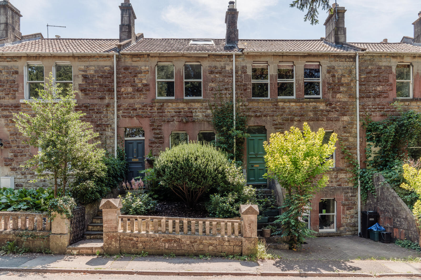 Clarence Terrace - Image 2